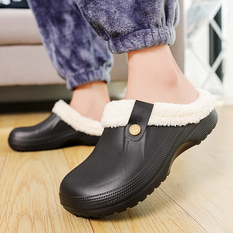 Cozy Clogs with Warm Lining