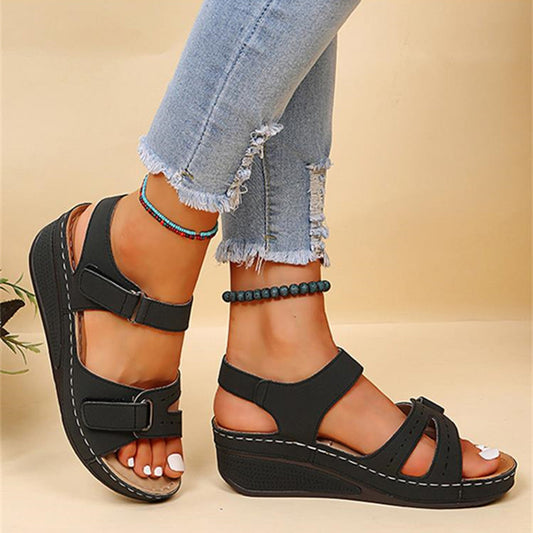 Medhanit - Comfortable sandals