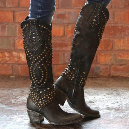 JOAN - Boots with metal studs and high heel