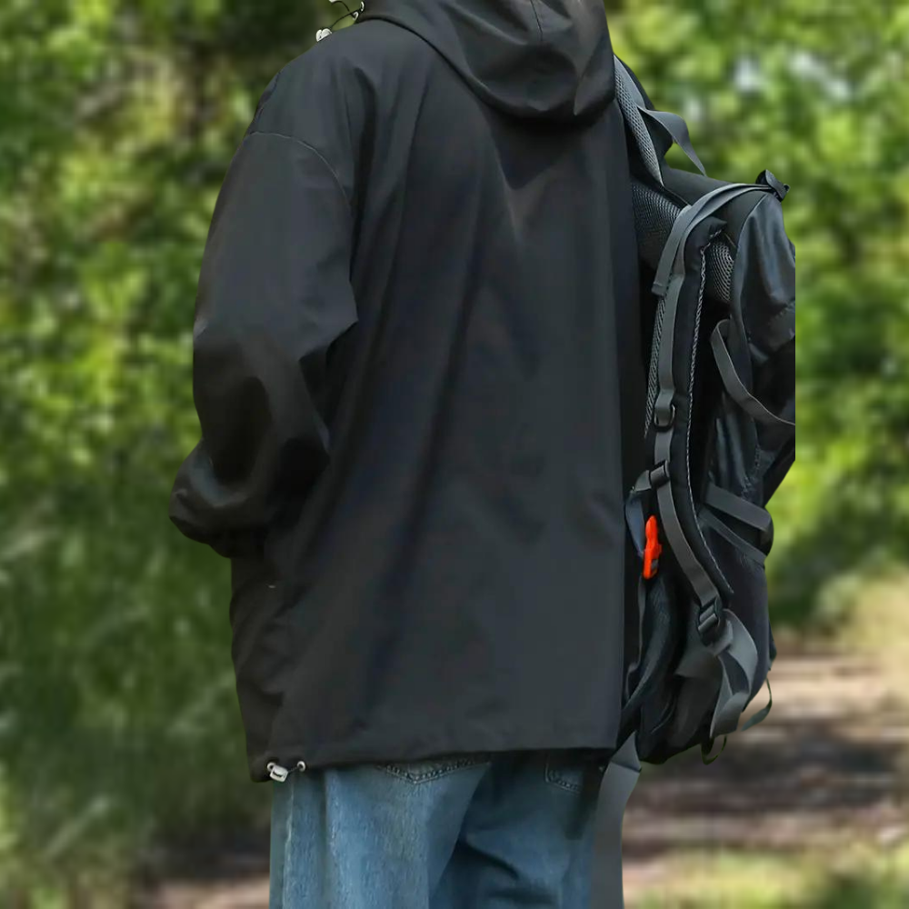 IZAN - Stylish and waterproof jacket with pockets