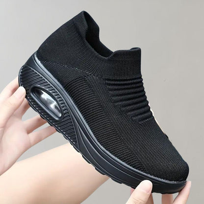 Dessa - Stylish and comfortable walking shoes