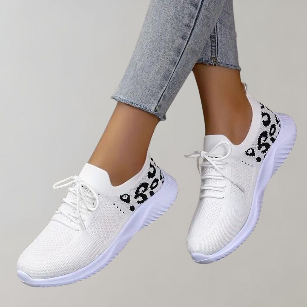 Eelin - Knitted walking shoes for women