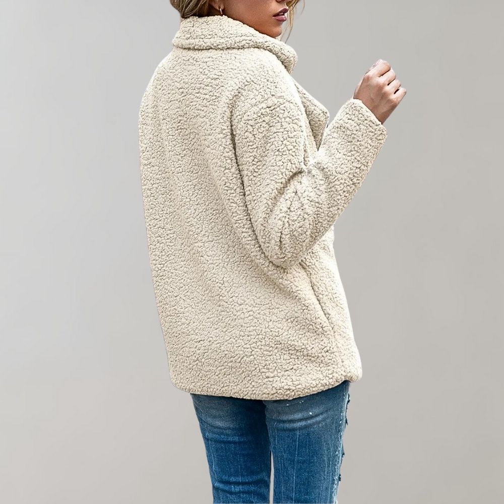 Lanaia - Warm and fluffy women's jacket