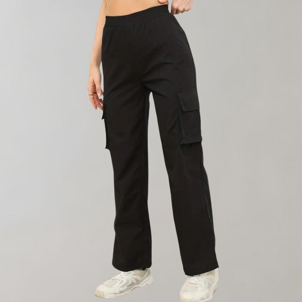 Marja - Women's cargo pants with flap pockets