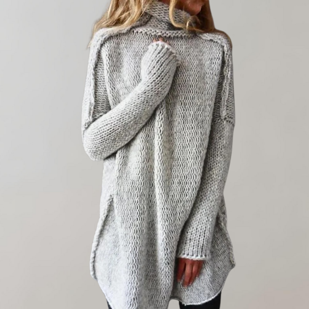 Johani - Warm and long women's sweater