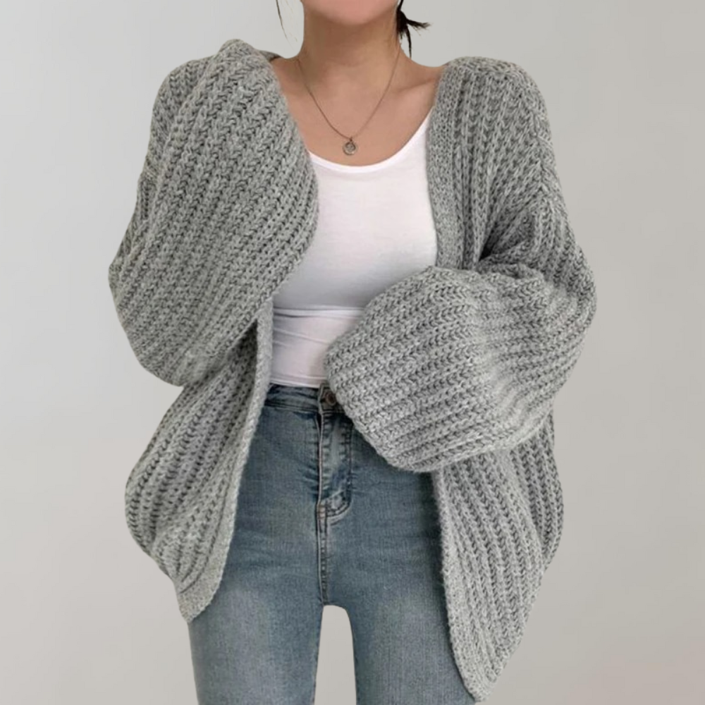 Asta - Stylish women's cardigan with long sleeves