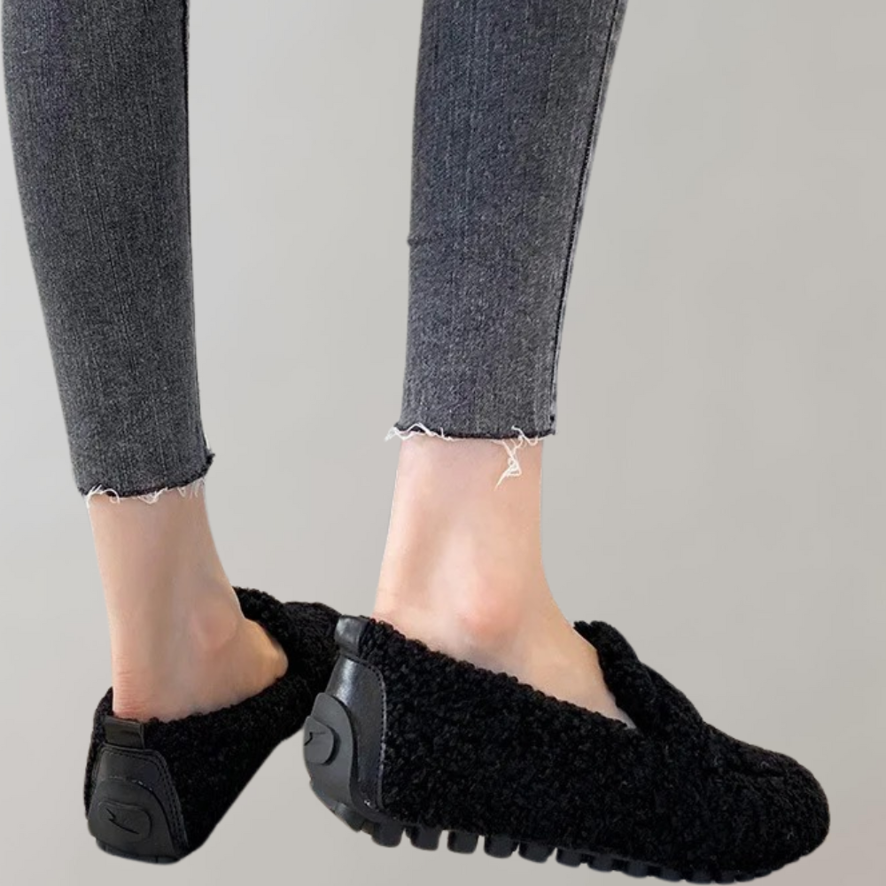 Camilla - Soft plush women's loafers