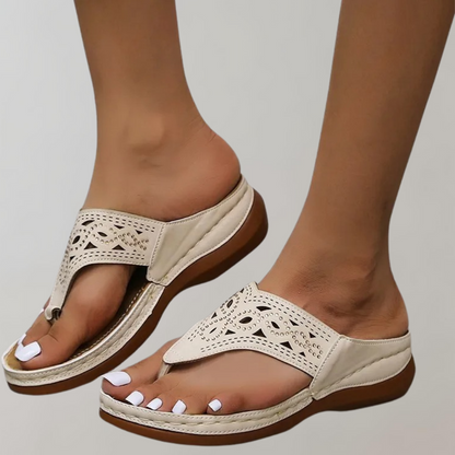 Daisy - Comfortable women's slippers