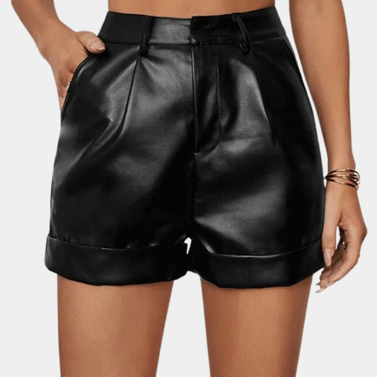 Daisy - Stylish women's shorts