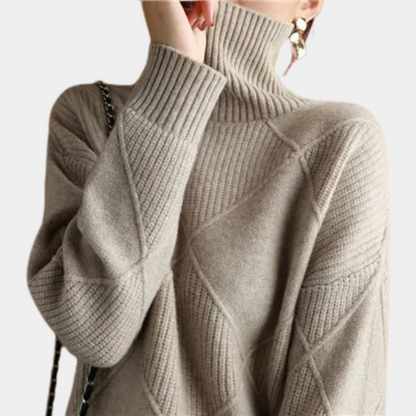 Ellie - Stylish turtleneck for women