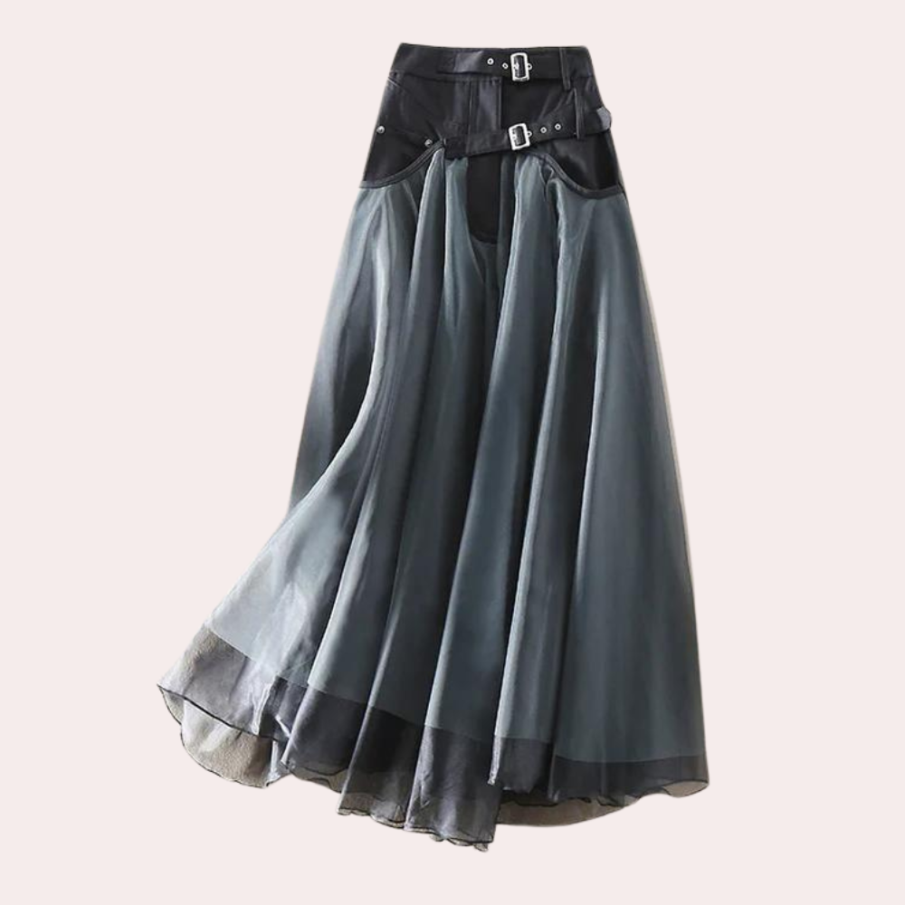 Clara - Stylish ladies skirt with pleats