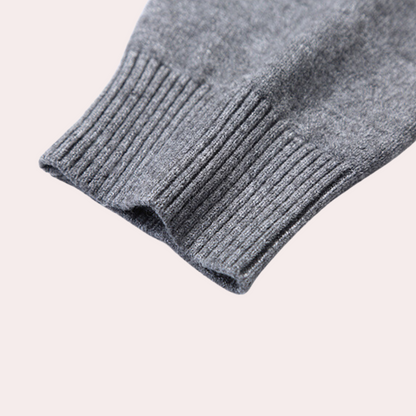 Oskar - Casual men's sweater with zipper