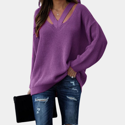 Eva - Women's sweater with stylish v-neck