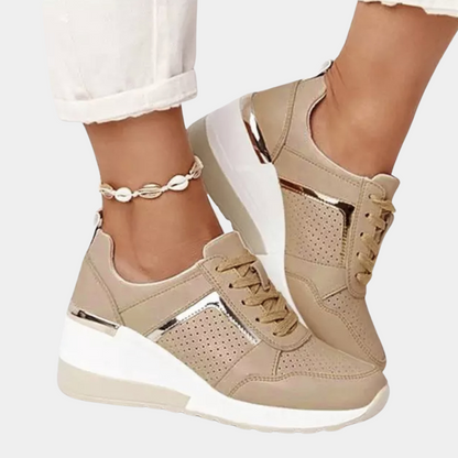 Casual women's sneakers