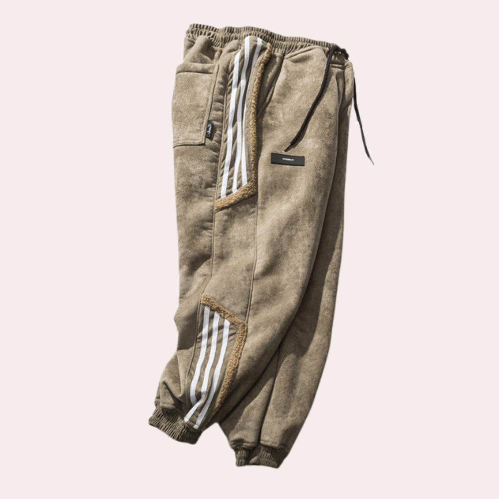 Modern men's joggers 