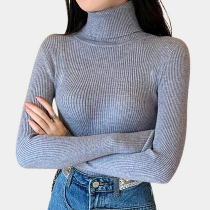 Luxurious turtleneck sweater for women