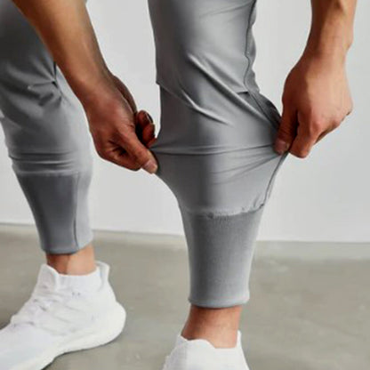 ARTHUR - Lightweight and breathable joggers 