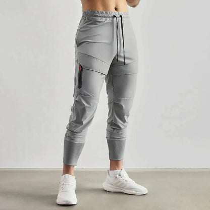 ARTHUR - Lightweight and breathable joggers 