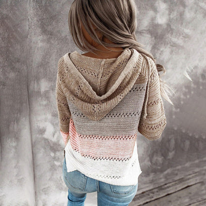 AVALYNN - Stylish v-neck sweater