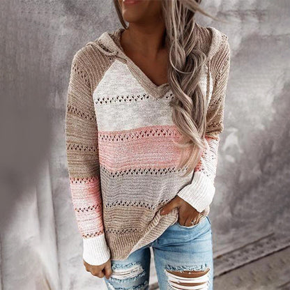 AVALYNN - Stylish v-neck sweater