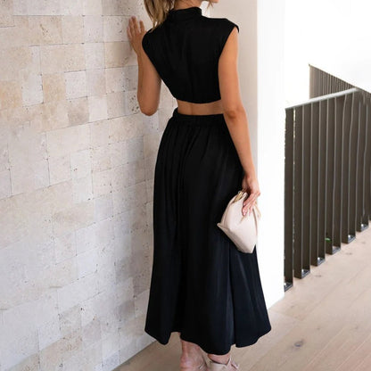 CAMILA - Elegant sleeveless dress 