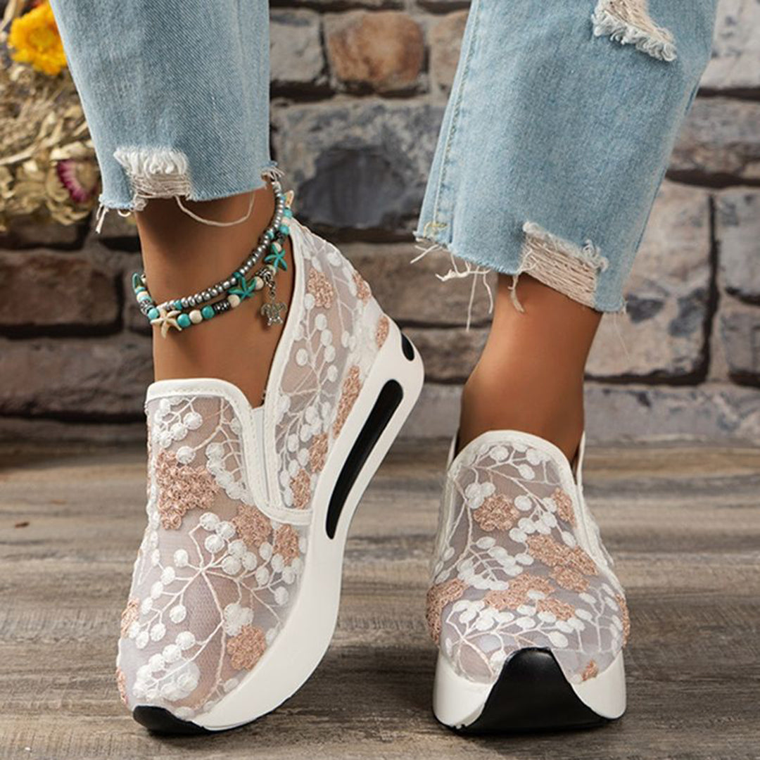 ULA - Fashionable shoes for women