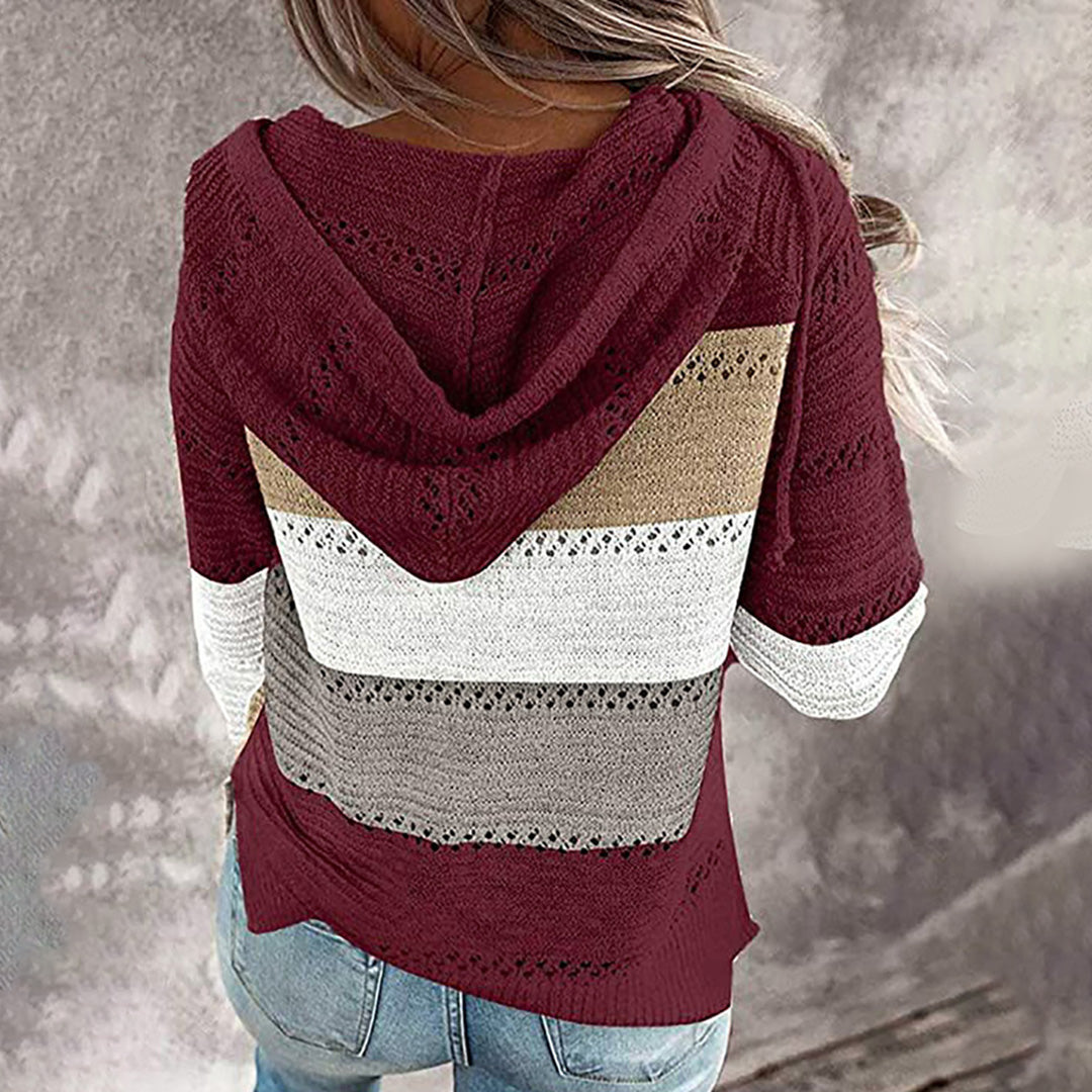 AVALYNN - Stylish v-neck sweater