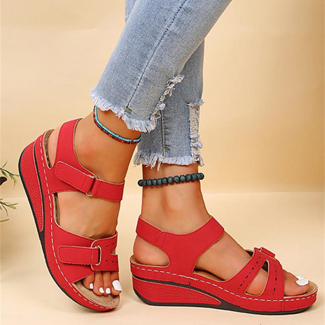 Medhanit - Comfortable sandals