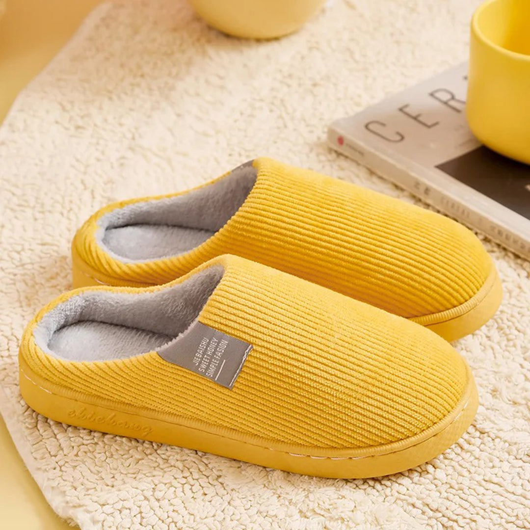 IVANNA - Warm slip-on slippers for women