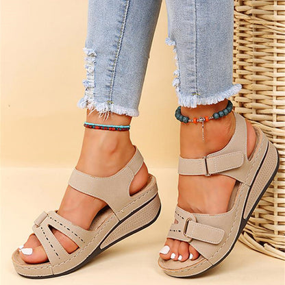 Medhanit - Comfortable sandals